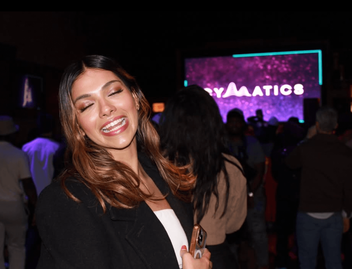 SUFIRO DEBUTS LIVE WITH 'FRANGIPANI' PERFORMANCE